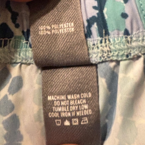 Aerie Athletic Drawstring Shorts Woman’s Size Medium Geometric Pattern - Picture 5 of 8